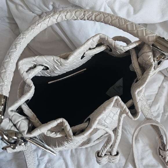 Cream Vegan Leather Bucket Purse - Picture 3 of 4